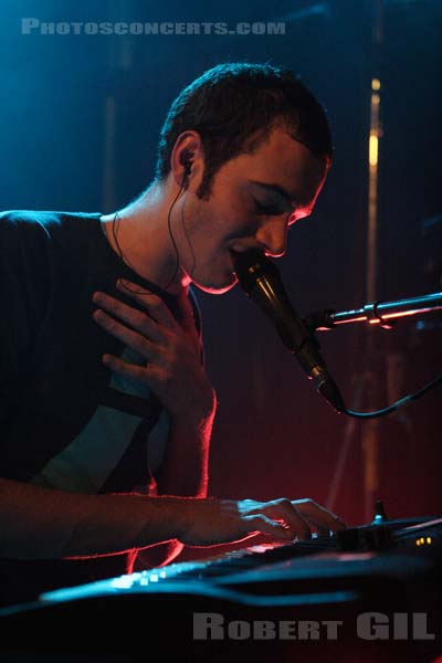 EDITORS - 2006-01-27 - PARIS - Trabendo - Thomas Michael Henry Smith